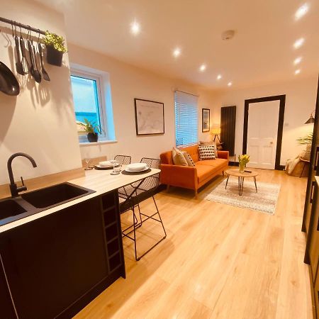 Apartment On The Hoe & Coastal Path With Free Parking Plymouth Exteriör bild