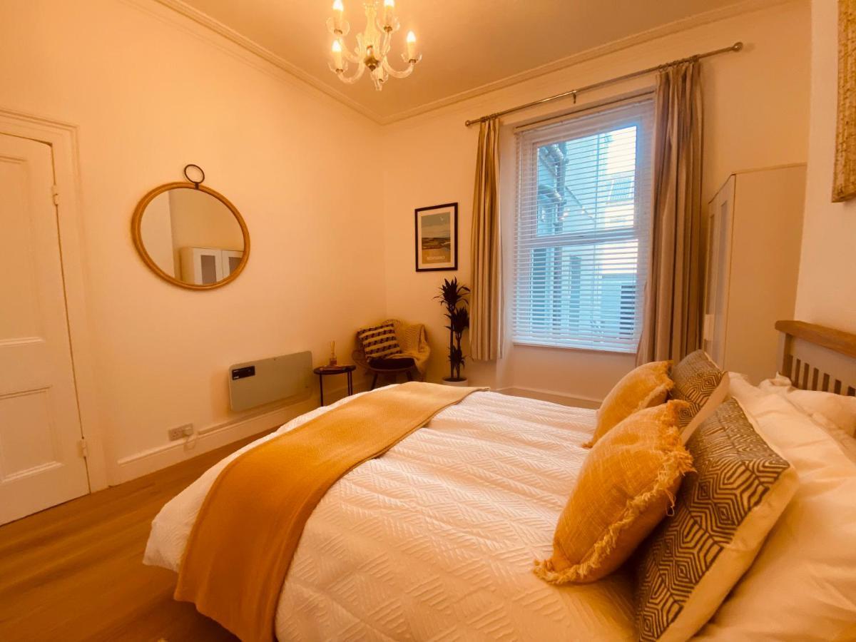 Apartment On The Hoe & Coastal Path With Free Parking Plymouth Exteriör bild